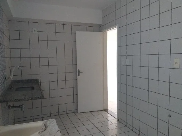 Imagem 9: Baixei pra Vender Mesmo. Apartamento no Condomínio Castanheira - Totalmente Revitalizado