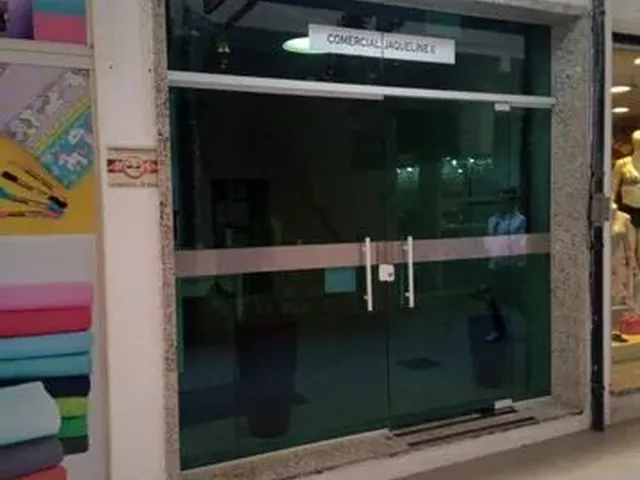 Imagem 3: Sala Comercial para Aluguel Ou Venda com 37M² no Centro de Florianópolis/Sc