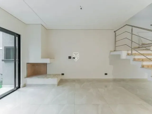 Imagem 8: Casa em Condomínio Fechado, 04 Suítes, Hidromassagem, Uberaba, Curitba