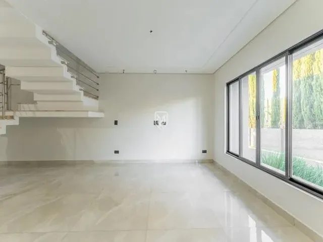 Imagem 11: Casa em Condomínio Fechado, 04 Suítes, Hidromassagem, Uberaba, Curitba