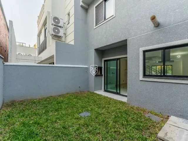 Imagem 13: Casa em Condomínio Fechado, 04 Suítes, Hidromassagem, Uberaba, Curitba