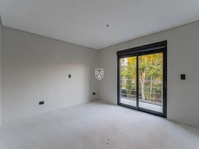 Imagem 14: Casa em Condomínio Fechado, 04 Suítes, Hidromassagem, Uberaba, Curitba