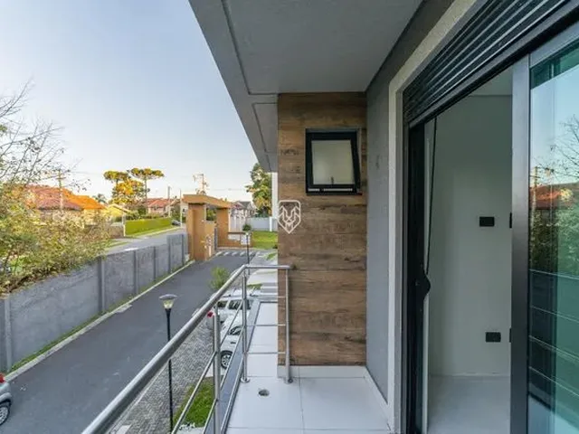 Imagem 16: Casa em Condomínio Fechado, 04 Suítes, Hidromassagem, Uberaba, Curitba