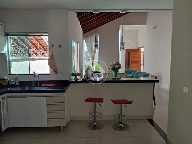 Imagem 5: Casa Moderna com 02 Suites, Gourmet e Quintal