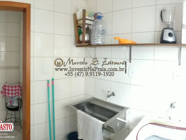 Imagem 9: Apartamento 4 Dormitórios para Temporada em Itapema / Sc no Bairro Meia Praia
