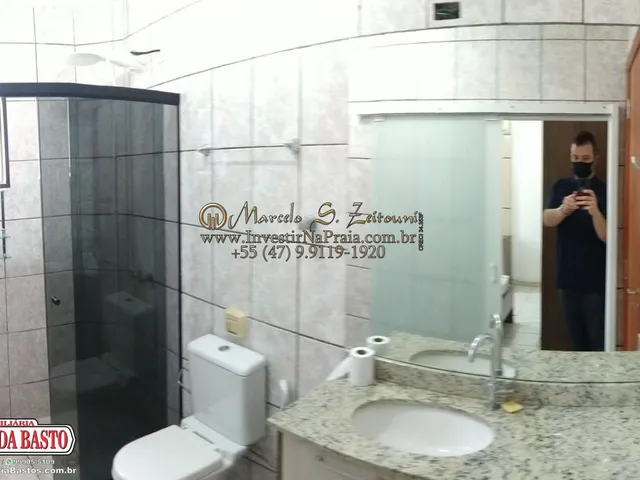 Imagem 15: Apartamento 4 Dormitórios para Temporada em Itapema / Sc no Bairro Meia Praia