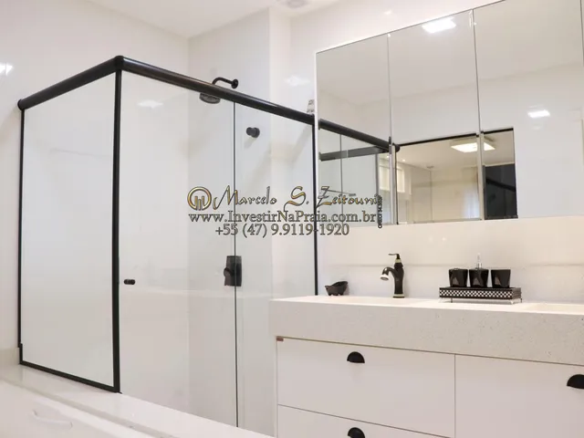 Imagem 13: Apartamento Venda - 4 Suítes + 3 Vagas para Venda em Itapema / Sc no Bairro Centro Itapema