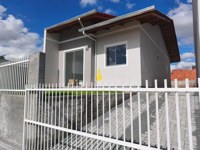 Imagem: Casa com 2 dormitórios à venda, no bairro