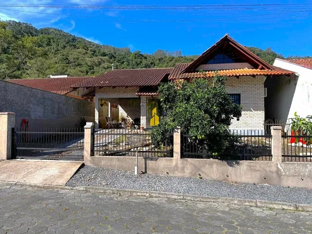 Imagem: Casa no Centro de Benedito Novo