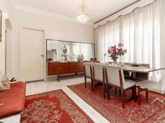 Imagem 1: Casa À Venda em São Paulo, Campo Belo, com 4 Quartos, 350M²