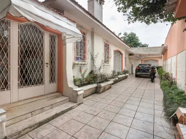 Imagem 4: Casa À Venda em São Paulo, Campo Belo, com 4 Quartos, 350M²