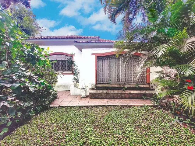 Imagem 2: Casa À Venda em São Paulo, Campo Belo, com 4 Quartos, 350M²