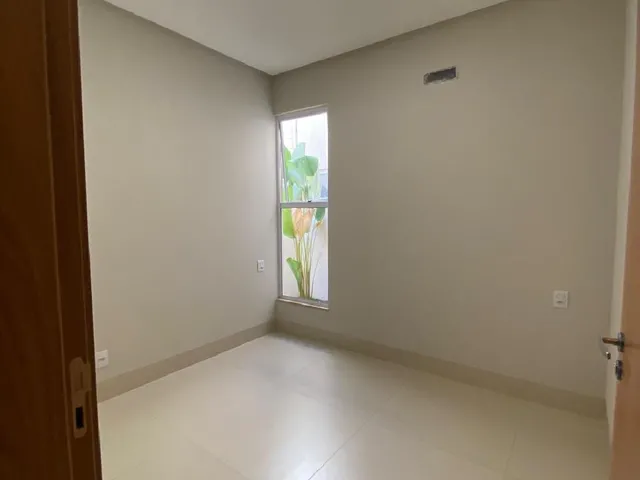 Imagem 12: Excelente Casa, Pé Direito Duplo, no Jardim Atlântico - Goiânia