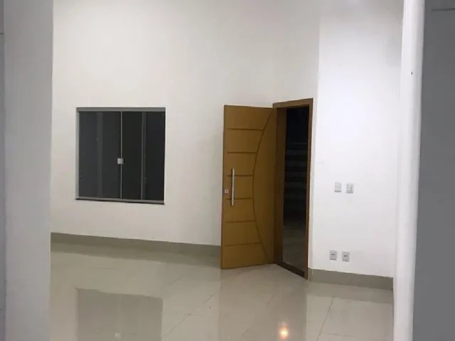 Imagem 3: Belíssima Casa a Venda no Jardim Atlântico Próximo Ao Parque Cascavel