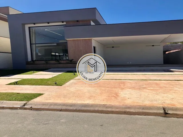 Imagem: A casa em condomínio possui 3 Dormitórios, 1 Suíte, 3