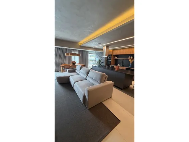 Imagem: O apartamento possui 3 Dormitórios, 3 Suítes, 4