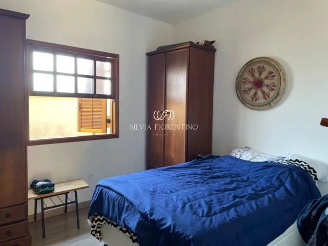 Imagem 2: Imóvel À Venda em Taubaté-Sp: Casa de 4 Quartos com Suíte, 2 Banheiros e Vaga de Garagem no Bairro São Gonçalo!