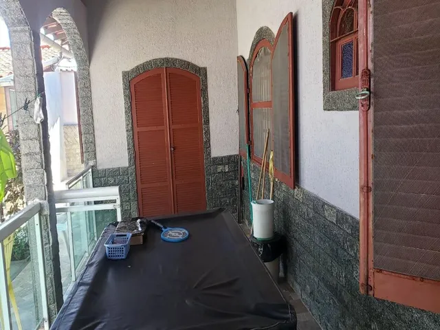 Imagem 2: Casa para Venda em Saquarema, Gravatá, 4 Dormitórios, 2 Suítes, 2 Banheiros, 8 Vagas
