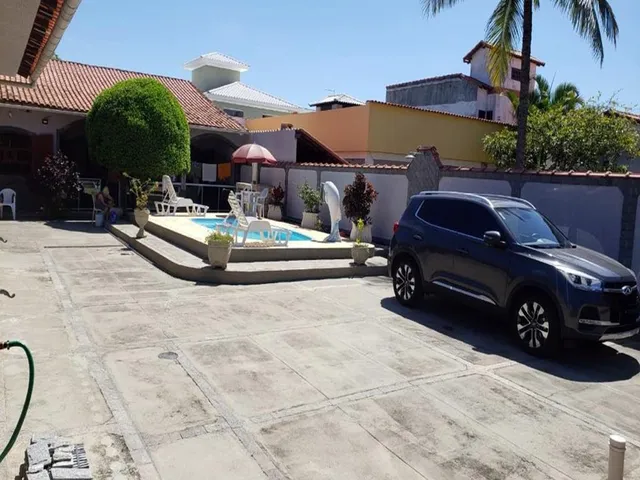 Imagem 9: Casa para Venda em Saquarema, Gravatá, 4 Dormitórios, 2 Suítes, 2 Banheiros, 8 Vagas