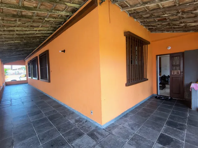 Imagem 4: Casa para Venda em Saquarema, Boqueirão, 5 Dormitórios, 1 Suíte, 3 Banheiros, 12 Vagas