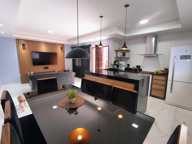 Imagem 5: Casa para Venda em Saquarema, Aterrado (Bacaxá), 2 Dormitórios, 1 Suíte, 2 Banheiros, 2 Vagas