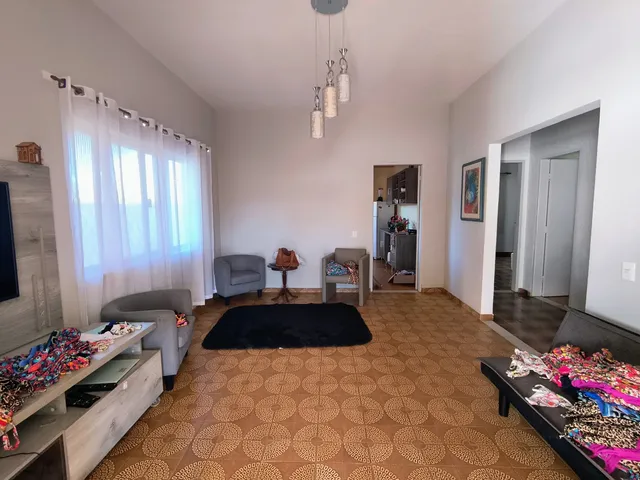 Imagem 6: Casa para Venda em Saquarema, Jaconé (Sampaio Correia), 5 Dormitórios, 1 Suíte, 5 Banheiros, 2 Vagas