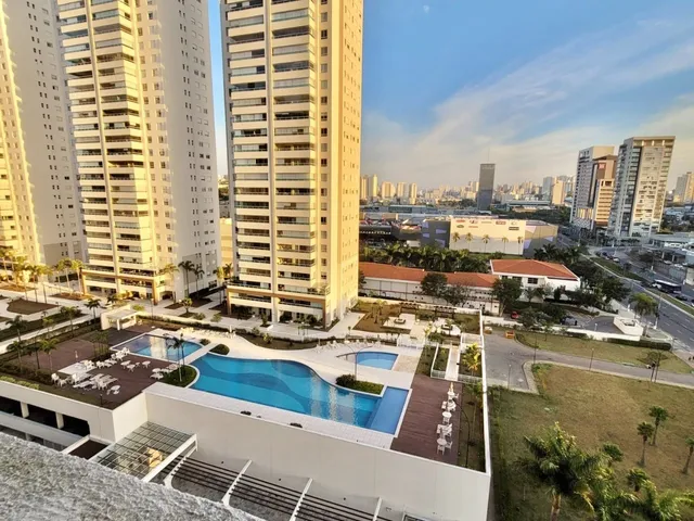 Imagem: O apartamento possui 4 Dormitórios, 1 Suíte, 1 Banheiro,