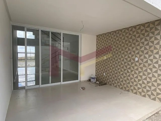 Imagem 10: Sobrado em condomínio com 04 suítes