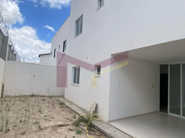 Imagem 4: Sobrado em condomínio com 04 suítes