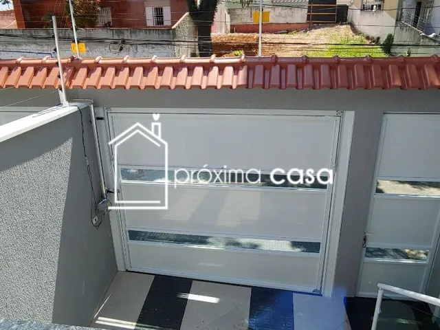 Imagem: A casa possui 3 Dormitórios, 1 Suíte, 3 Banheiros, 212m²
