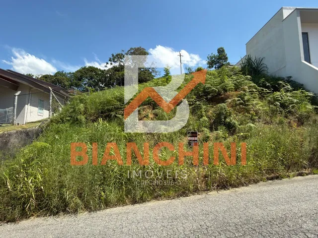 Imagem: TERRENO RESIDENCIAL em BRUSQUE - SC, DOM