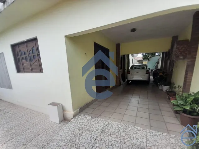 Imagem 4: Casa com primeiro andar à venda próx ao Shopping Pátio e UNIMA, Benedito Bentes