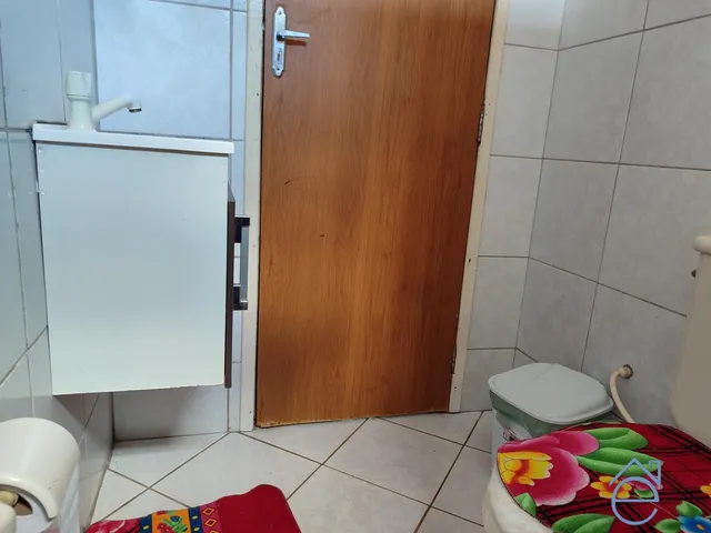 Imagem 12: Excelente casa com energia solar no Vergerl com 3 quartos sendo um suite