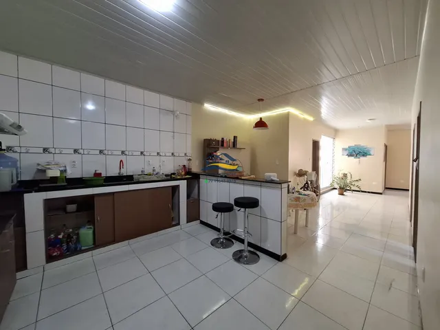 Imagem 1: Casa á venda na Aruana com 3 quartos