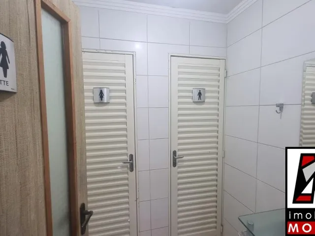 Imagem 9: Imperdível Casa Comercial à Venda em Jundiaí-SP, Bairro Anhangabaú: 6 Quartos, 3