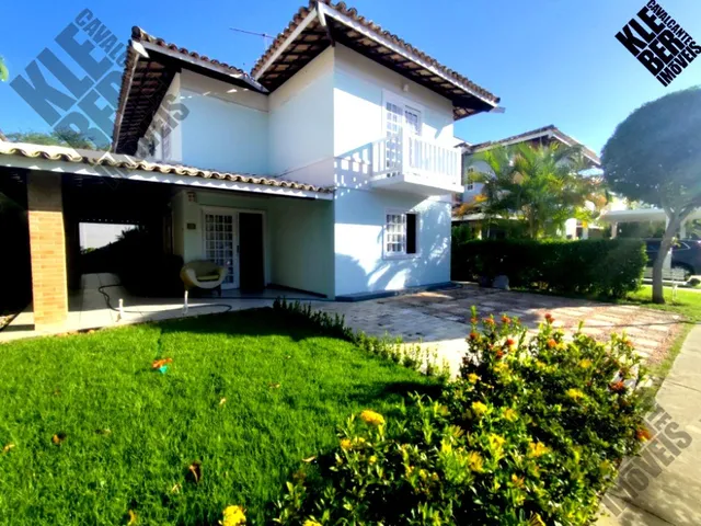 Imagem: A casa possui 4 Dormitórios, 2 Suítes, 5 Banheiros, 2