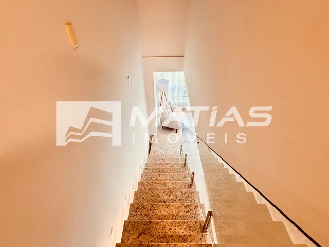 Imagem 16: Impecável Casa de 4 Quartos na Praia do Morro - Guarapari-ES: 1 Suíte, 1 Sala, 3