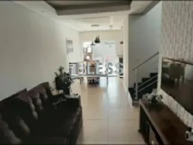 Imagem: Sobrado À Venda no Condomínio Reserva