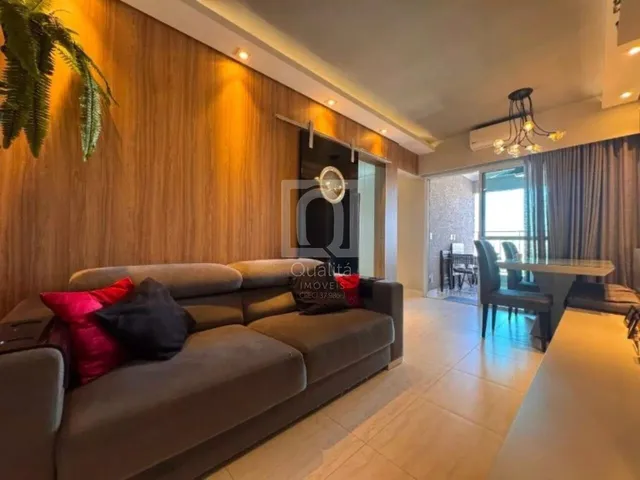 Imagem: O apartamento possui 3 Dormitórios, 1 Suíte, 2 Banheiros,
