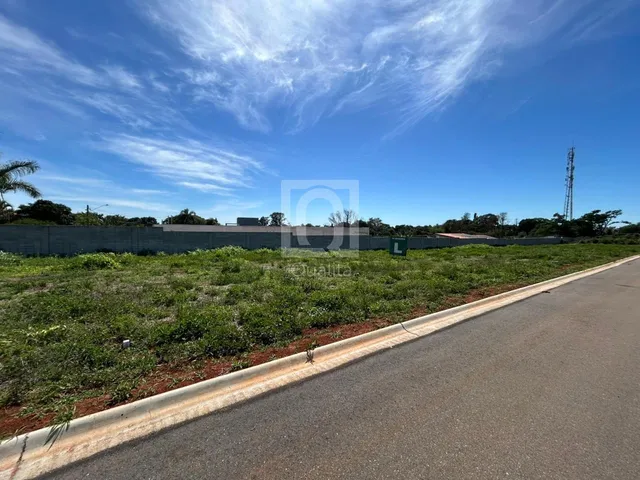 Imagem: Terreno À Venda Condomínio Villagio Brunelli