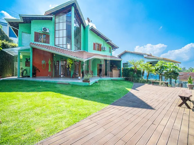 Imagem: Casa com 3 Dormitórios, Sendo 3 Suítes