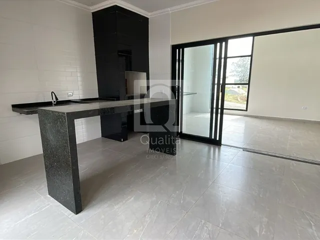 Imagem: A casa em condomínio possui 3 Dormitórios, 1 Suíte, 3