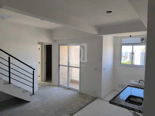 Imagem: A casa possui 3 Dormitórios, 1 Suíte, 2 Banheiros, 2