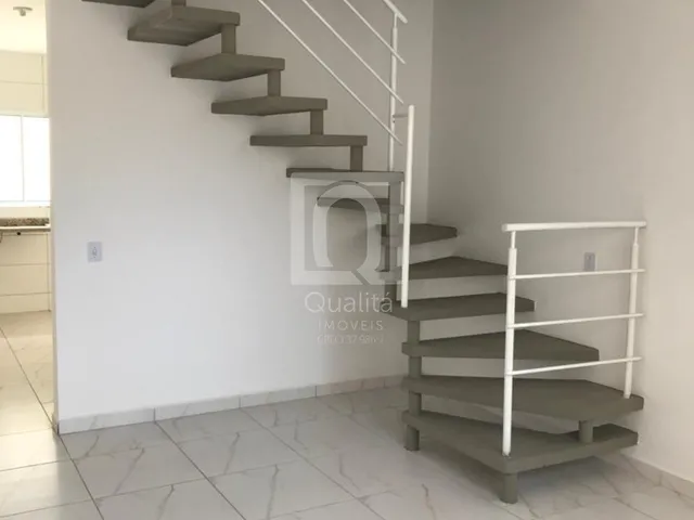 Imagem: Casa Sobrado Condomínio Residencial Alpha