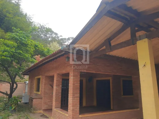 Imagem: Área Pronta para Granja com Estrutura Completa