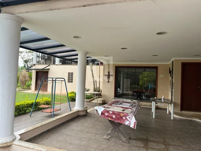 Imagem 6: Casa Térrea com 3 Quartos e Piscina À Venda no Portal do Sabiá