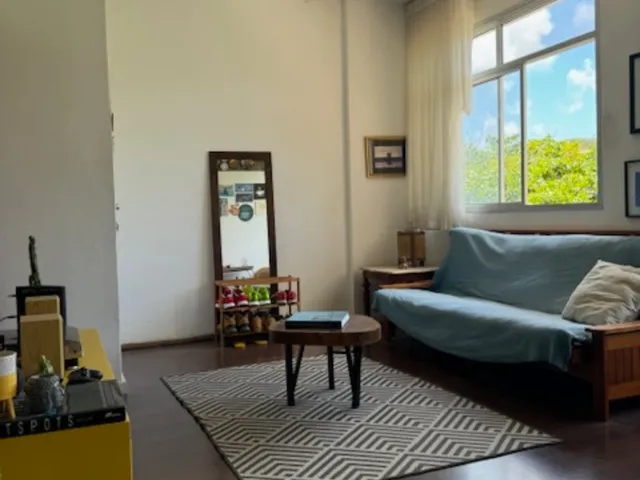 Imagem: O apartamento possui 2 Dormitórios, 1 Suíte, 3 Banheiros