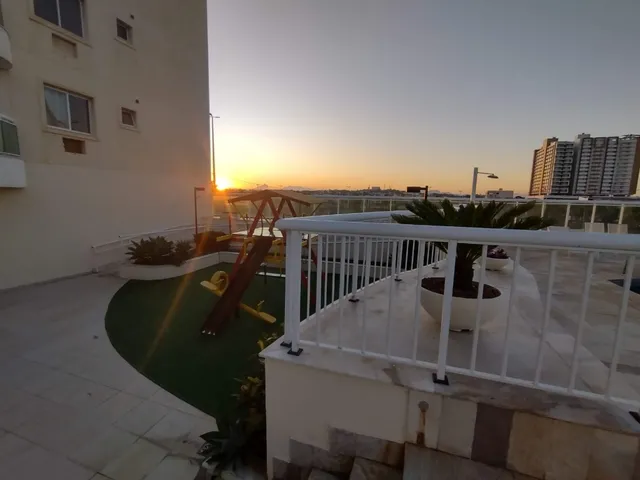 Imagem: O apartamento possui 2 Dormitórios, 1 Suíte, 2 Banheiros,