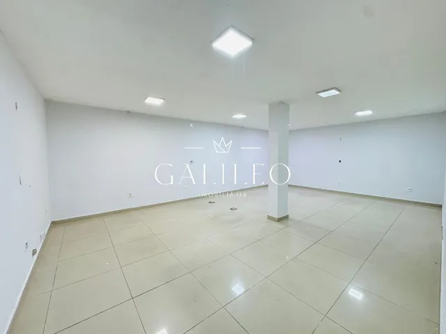 Imagem 8: Imóvel Comercial Espaçoso no Centro de Jundiaí: 4 Salas, 2 Banheiros, 2 Vagas de