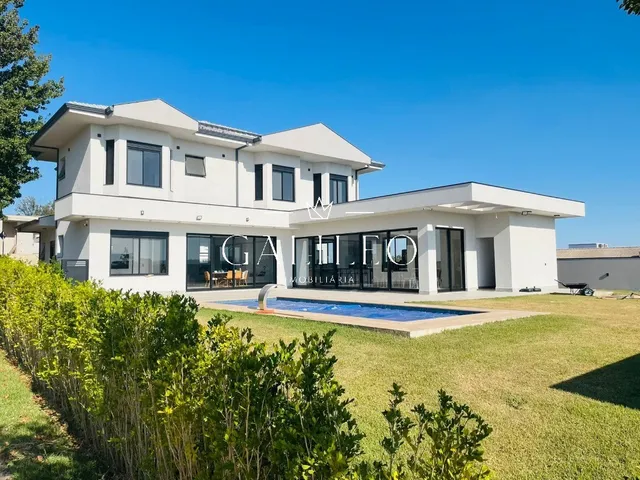 Imagem: Casa de Alto Padrão a Venda no Condomínio